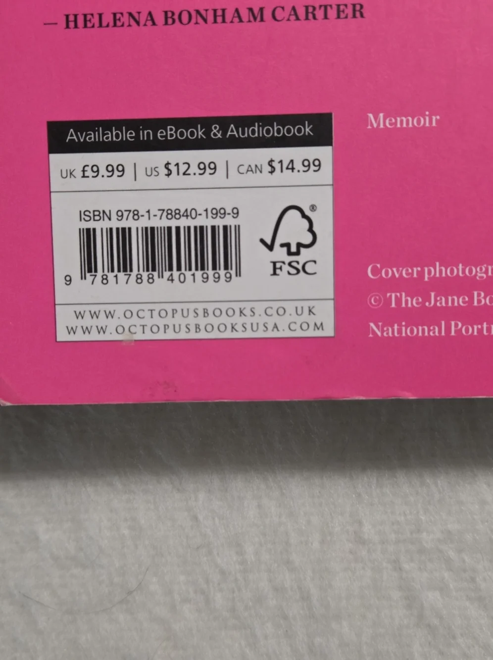 📕Clothes... And Other Things That Matter by Alexandra Shulman Paperback - Picture 3 of 5